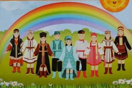 Русские народные мальчик и девочка