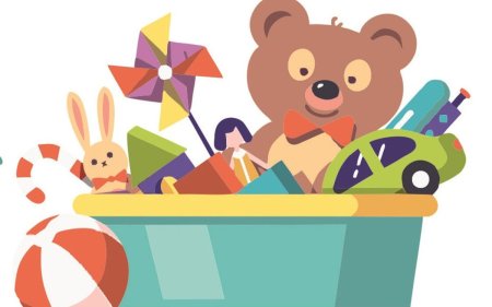 Детские игрушки на прозрачном фоне