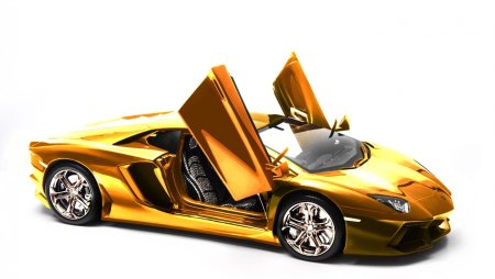 Lamborghini Aventador из золота