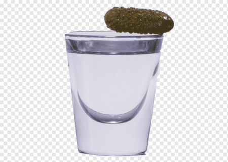 Рюмка водки на прозрачном фоне