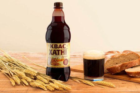 Кружка кваса вектор