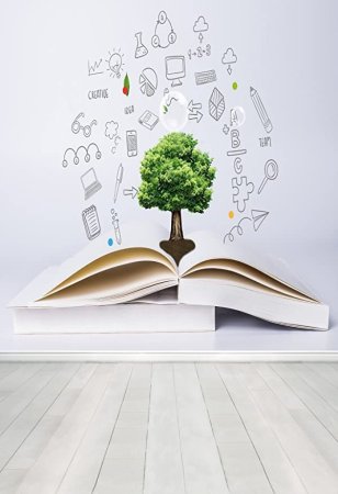 Дерево с книгами