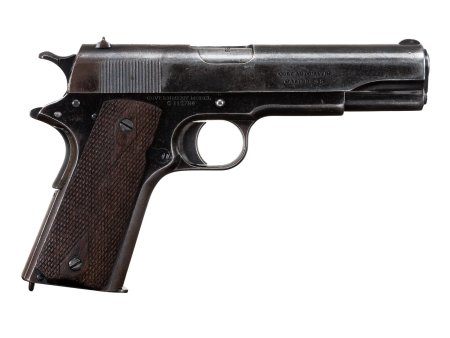 Кольт 1911 на белом фоне