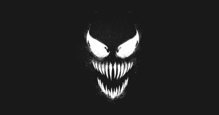 Веном на черном фоне