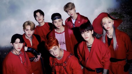 Корейская группа Stray Kids