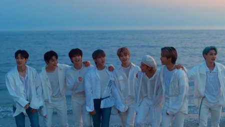 Stray Kids 2021