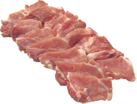 Нарезанное мясо на белом фоне