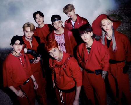 Группа Stray Kids маниак