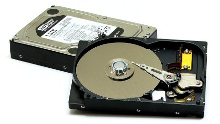 Disk Drive hdd2718 mk2104may