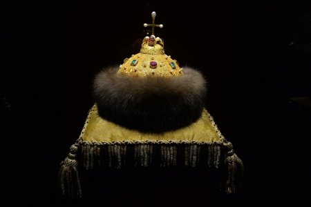 Шапка Казанская корона Ивана Грозного
