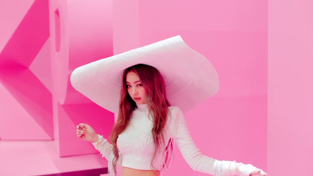 Дженни из BLACKPINK ДУДУДУ
