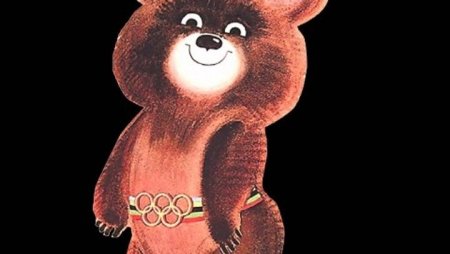 Олимпийский мишка с факелом 1980