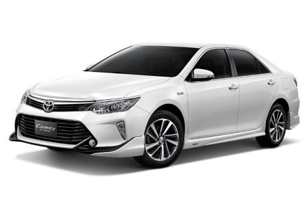 Toyota Camry 2017 белая