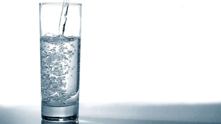 Стакан воды